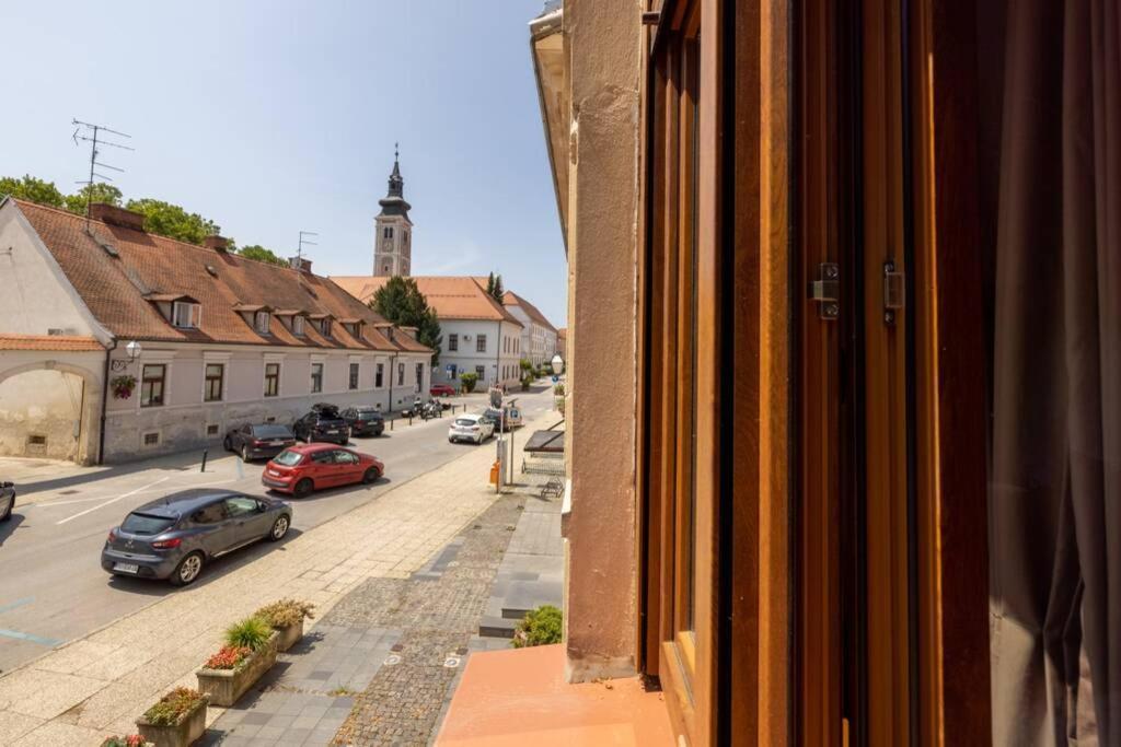 Apartman Gaudeamus Varaždin Exterior foto